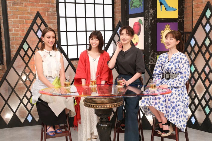 滝沢カレン、西野七瀬、長谷川京子、田中みな実(C)カンテレ