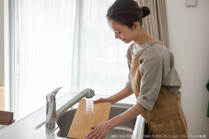 AYUMI/『さいしょは、フルーツ』より(画像提供:所属事務所)