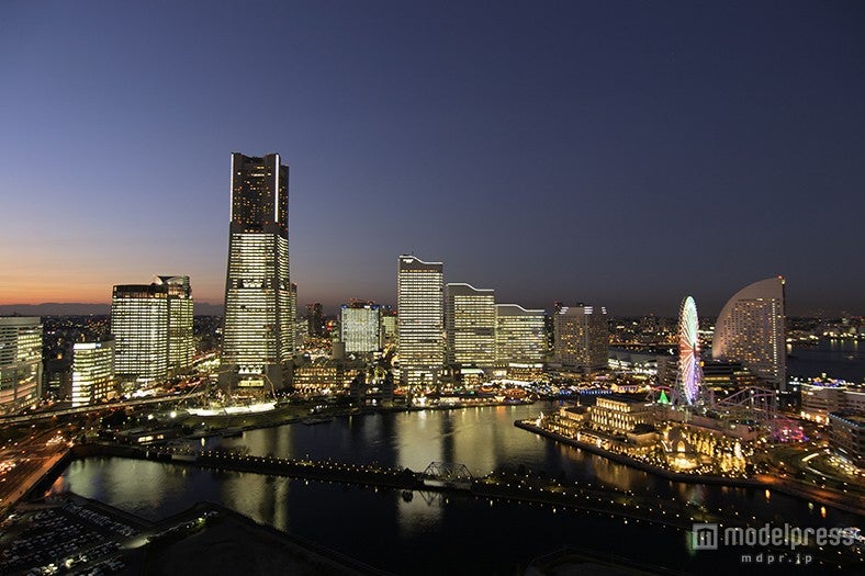 万国橋から見た幻想的な景色／画像提供：一般社団法人横浜みなとみらい21【モデルプレス】