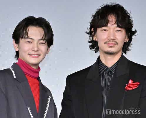 綾野剛「カラオケ行こ!」共演・齋藤潤にサプライズメッセージ 長電話の仲良しエピソードも