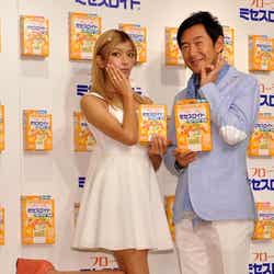 (写真左から)ローラ、石田純一