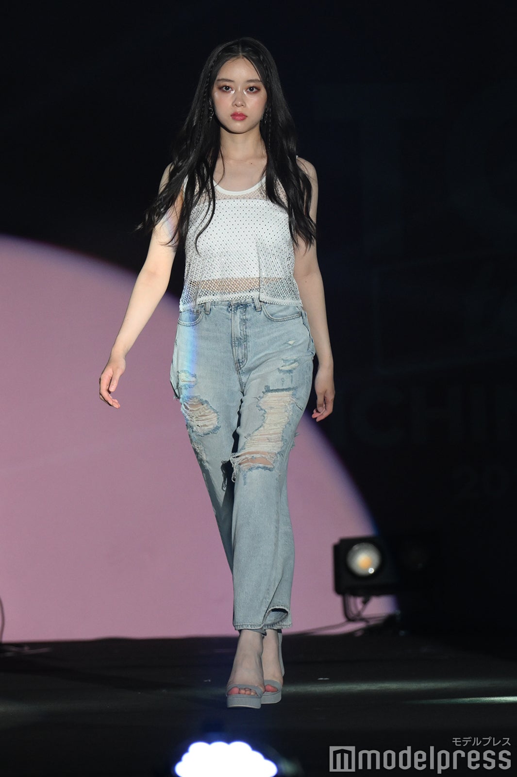 （C）モデルプレス