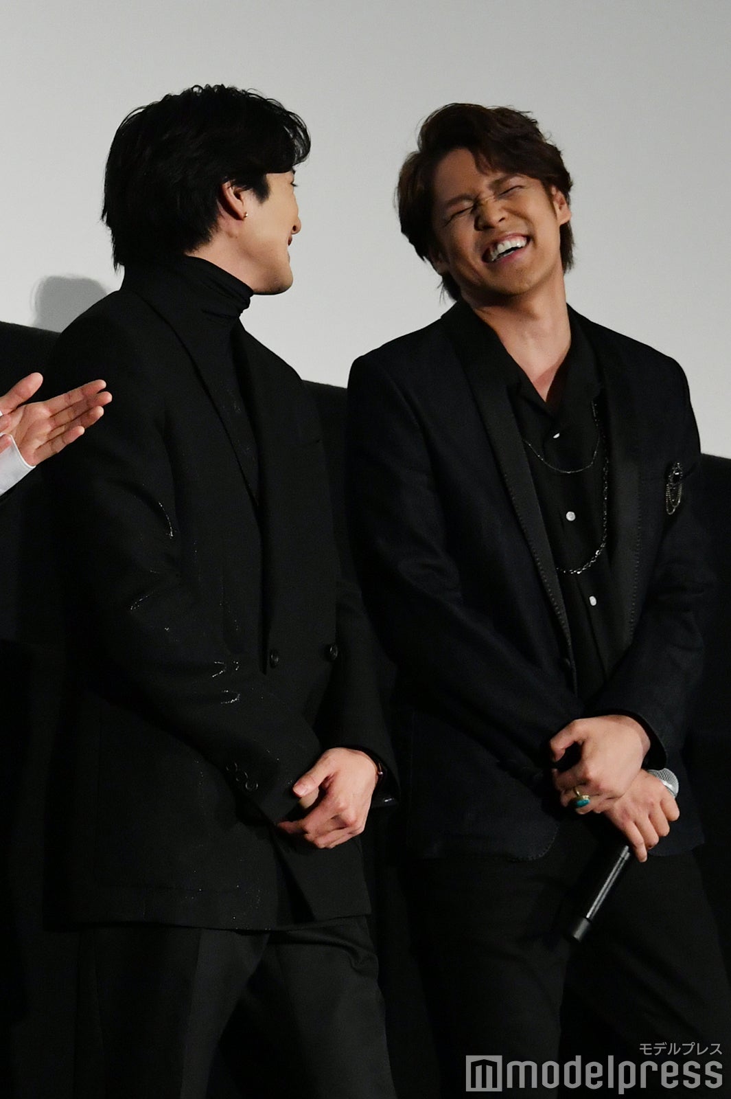 新田真剣佑、宮野真守 （C）モデルプレス