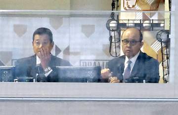 サゲてナンボ！さらけ出してナンボ！岡田前監督にみる大阪人の“笑”サービス精神 山本浩之アナコラム