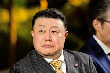 「乃木ちゃ～ん」でお馴染み宇佐美部長は東大卒だった 廊下でチューは「アドリブ？」に答える【VIVANT悪役会議室】