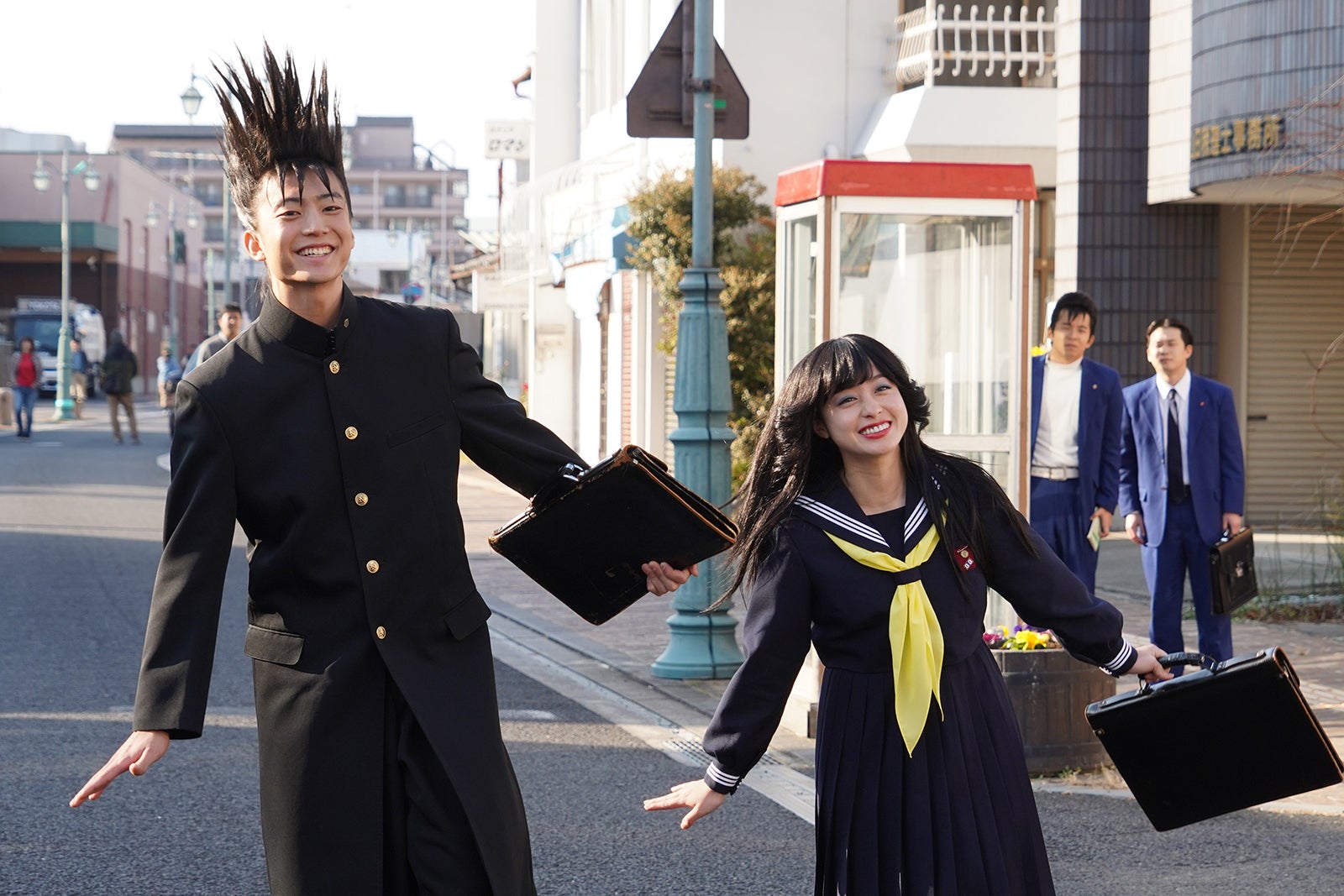 伊藤健太郎、橋本環奈（C）日本テレビ