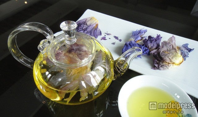 Pure睡蓮｢翡翠睡蓮花茶｣／画像提供：太陽のマルシェ実行委員会