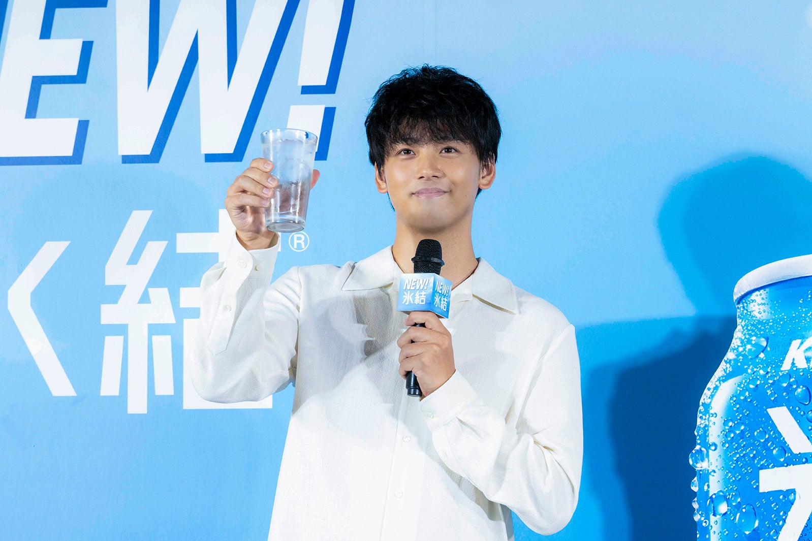 竹内涼真、山本美月と初共演で“乾杯”