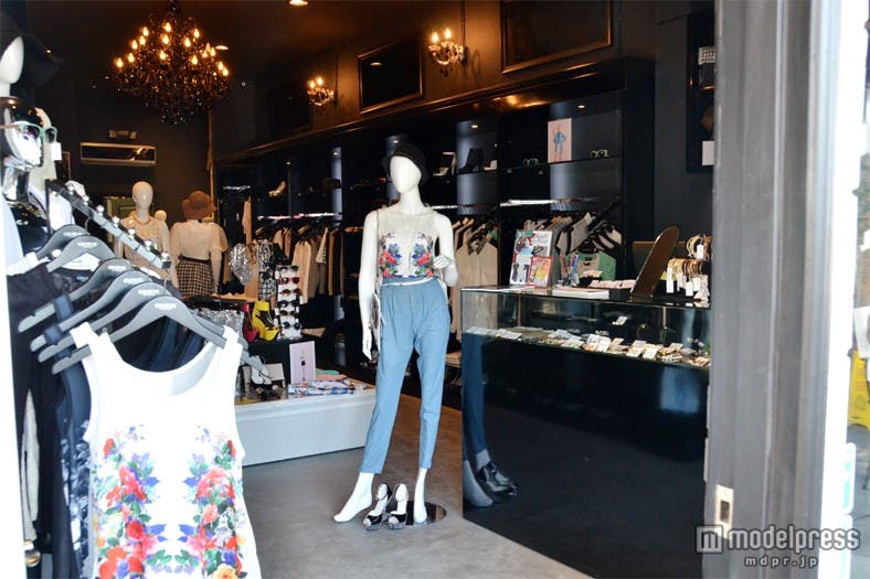 米・ロサンゼルス発のブランド「GROWZE」フラッグシップショップの内観