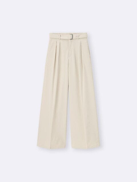 GU ベルテッドワイドパンツ GUのベルテッドワイドパンツ