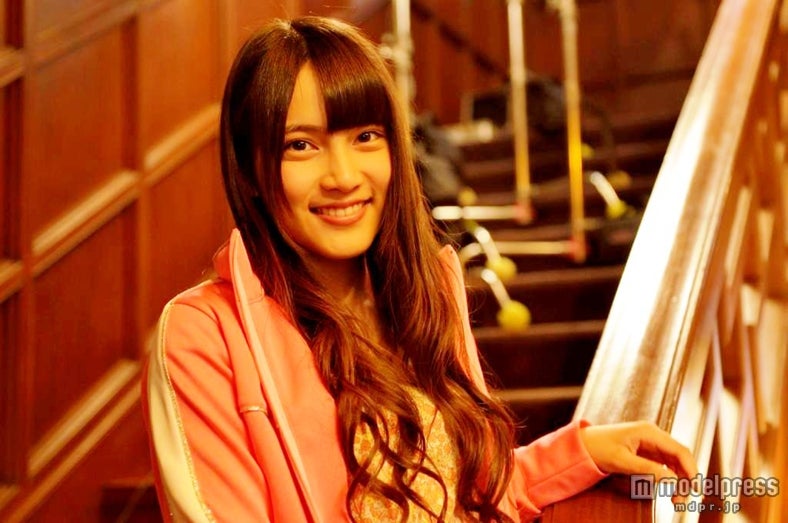 入山杏奈／新CMオフショット