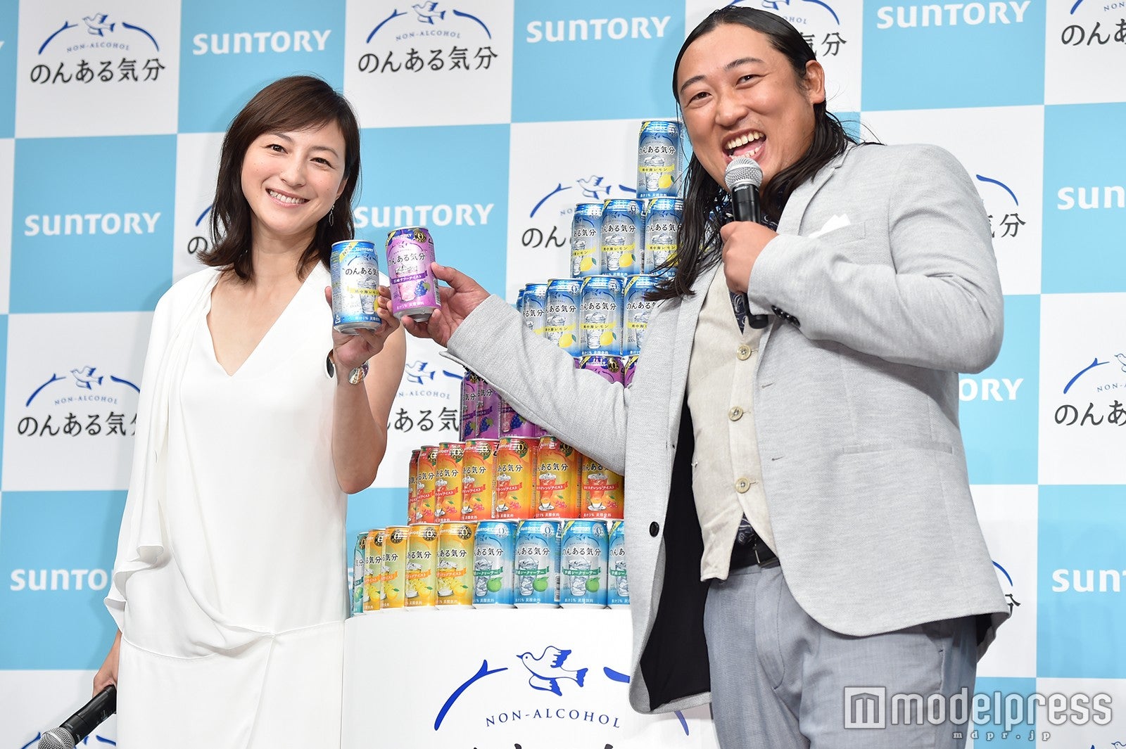 広末涼子、秋山竜次（C）モデルプレス