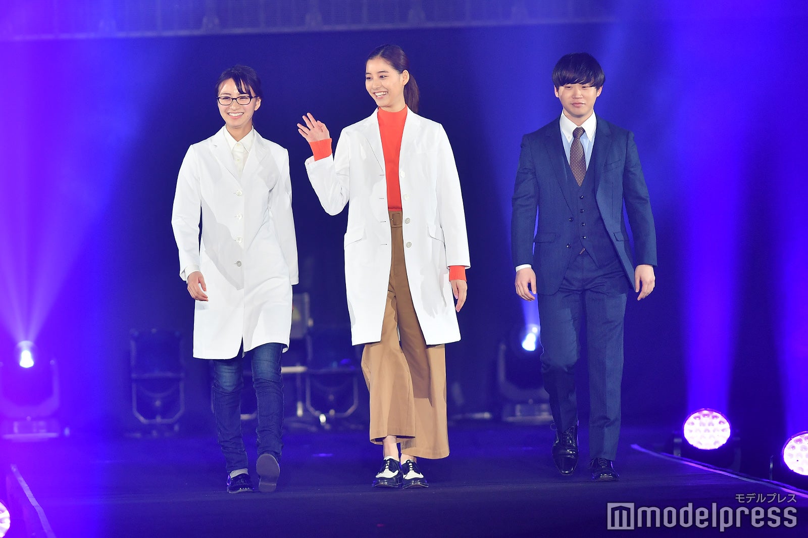 岡崎紗絵、新木優子、矢本悠馬 （C）モデルプレス