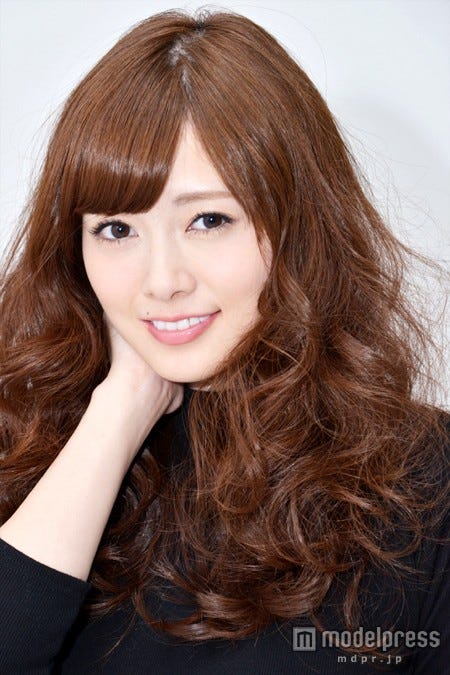 白石麻衣(乃木坂46)