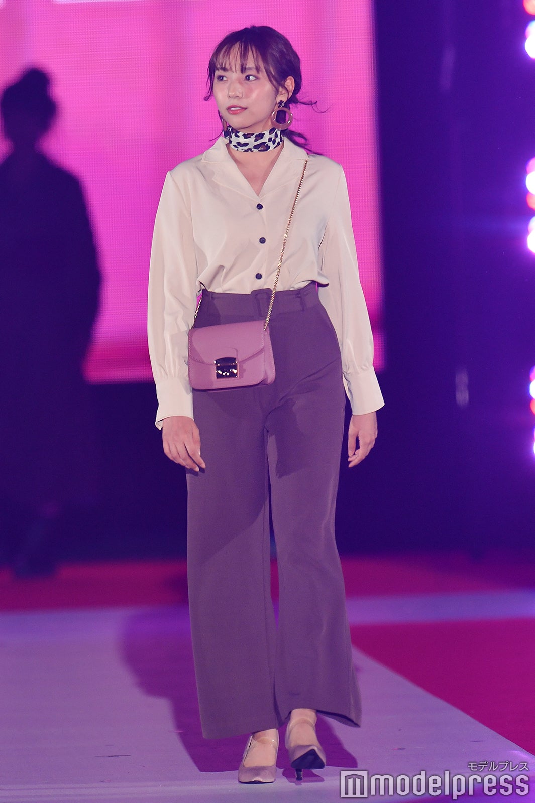 新内眞衣（C）モデルプレス