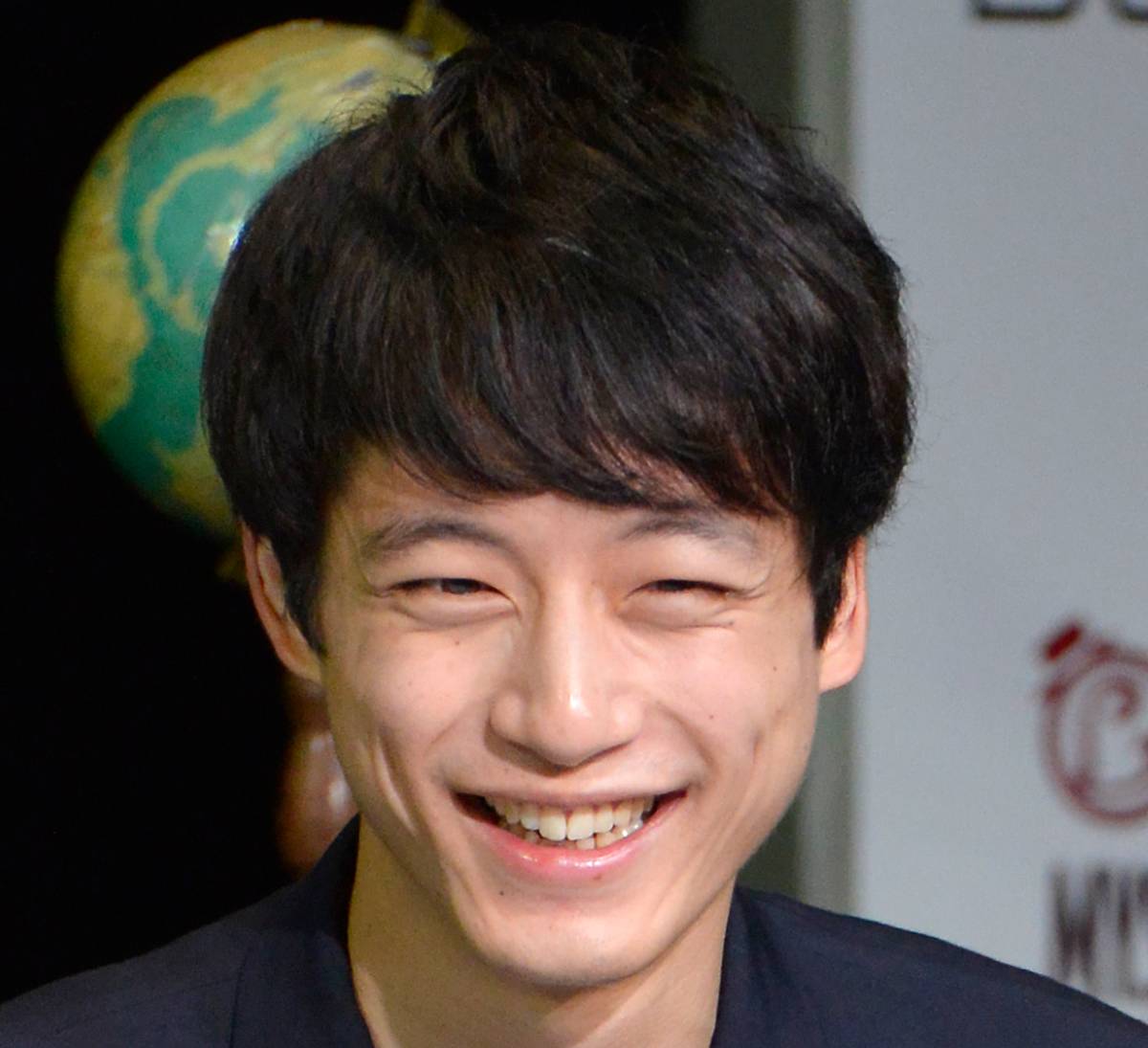 坂口健太郎 ちょっと自分の中でも驚き 映画 余命10年 のオールアップで号泣した事を明かす モデルプレス