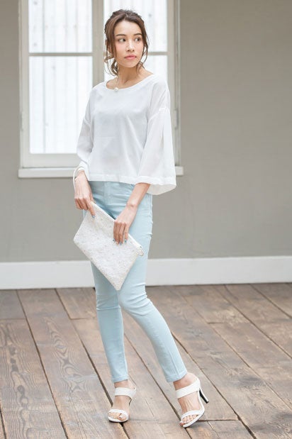 ワイドスリーブトップス「Re:EDIT by GALSTAR」2,198円（税込）／画像提供：Re:EDIT by GALSTAR