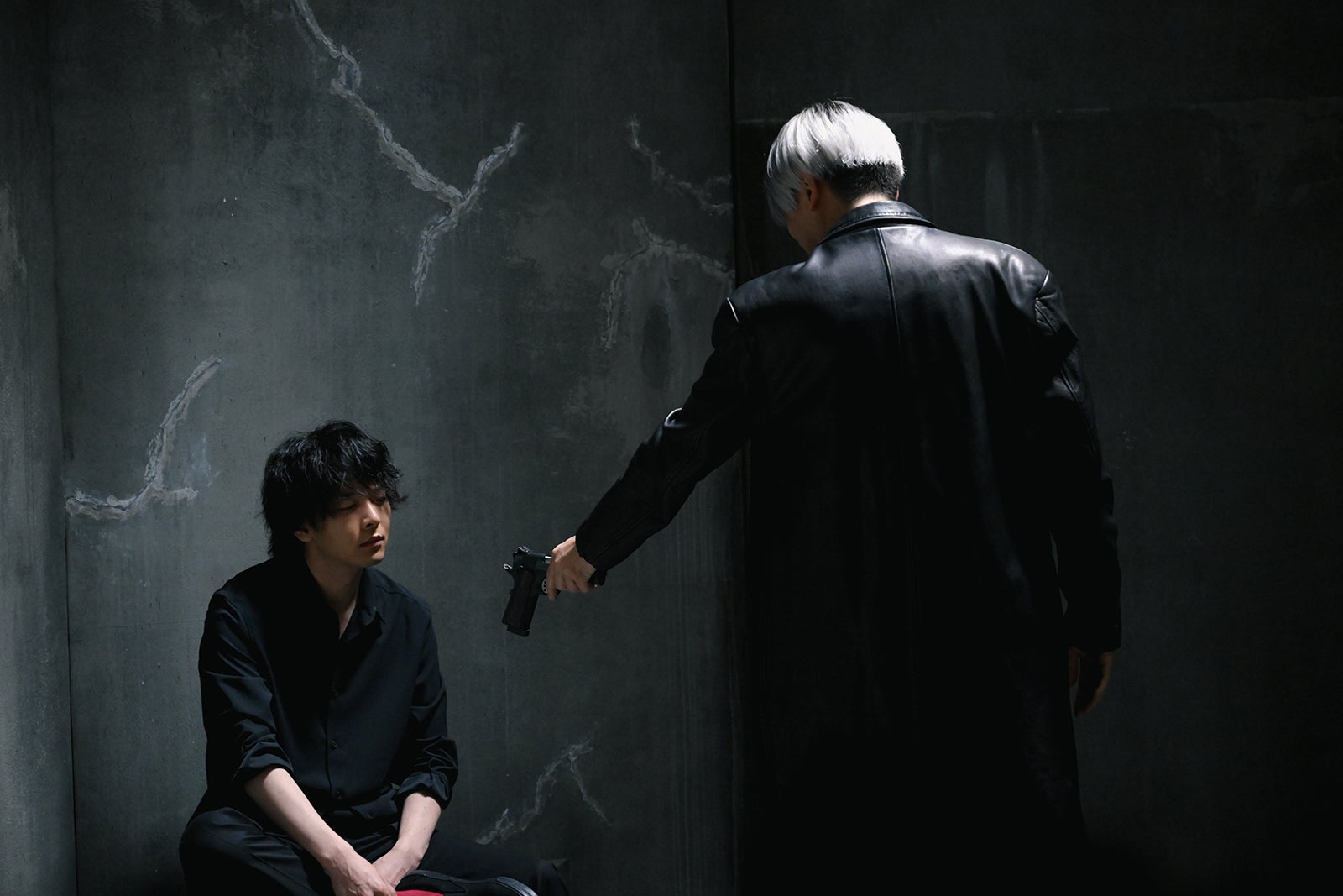 中村倫也、井浦新「DOPE 麻薬取締部特捜課」第7話（C）TBS