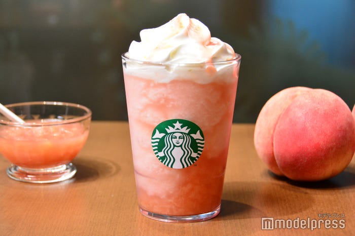 ヘブンリー ピーチ フラペチーノ(C)モデルプレス