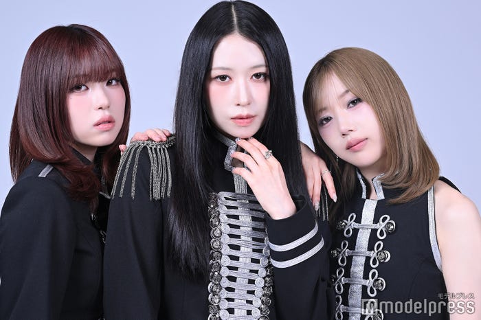 TSUZUMI、MOMONA、KEIKO(C)モデルプレス