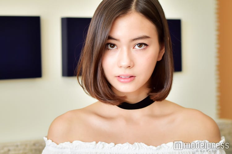 テラスハウス ハワイ編 メンバー紹介その1 画家志望 モデル ローレン サイ モデルプレス テラスハウス ハワイ編 メンバー紹介その1 画家志望 モデル ローレン サイ モデルプレス