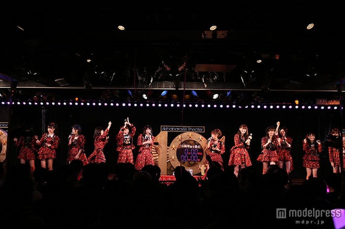 カウントダウンが「0」に(C)AKS