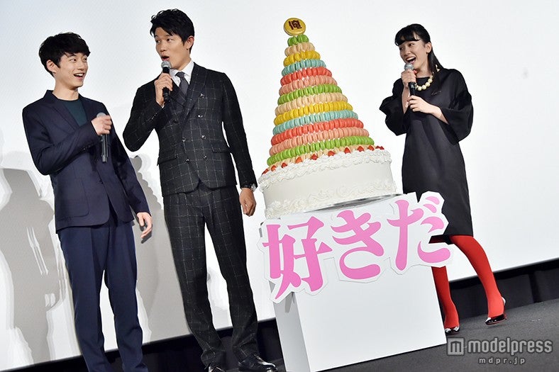 （左から）坂口健太郎、鈴木亮平、永野芽郁