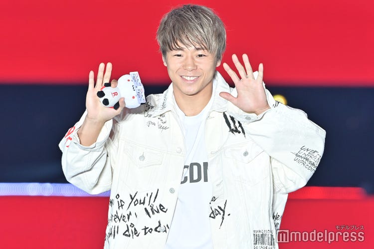 武尊 笑顔で ガルアワ ランウェイ登場 今日は戦わなくていいので楽しめました Girlsaward 22 S S モデルプレス 武尊 笑顔で ガルアワ ランウェイ登場 今日は戦わなくていいので楽しめました Girlsaward 22 S S モデルプレス