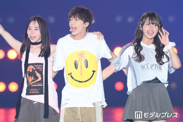 ばんばんざい、るなが客席降臨 ライブ初披露楽曲もパフォーマンス【関西コレクション 2024 A／W】