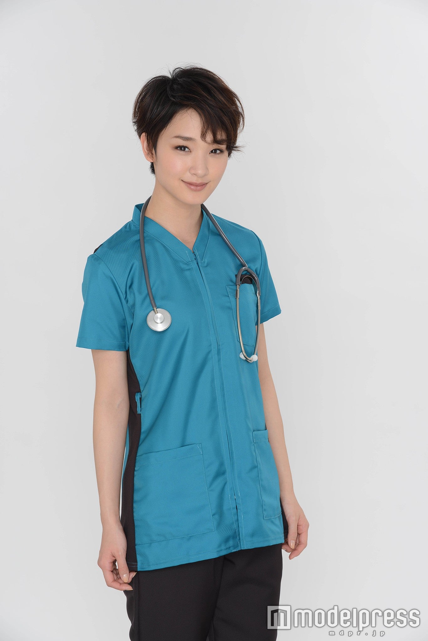 剛力彩芽、未婚のママに初挑戦