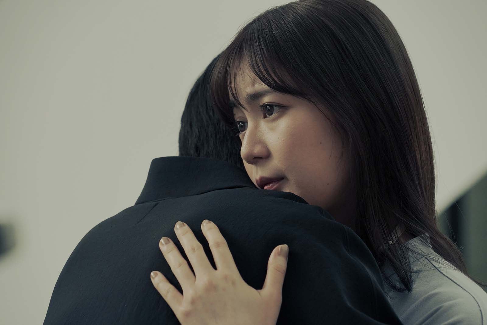 岡山天音、生田絵梨花「アンメット ある脳外科医の日記」第8話より（C）カンテレ