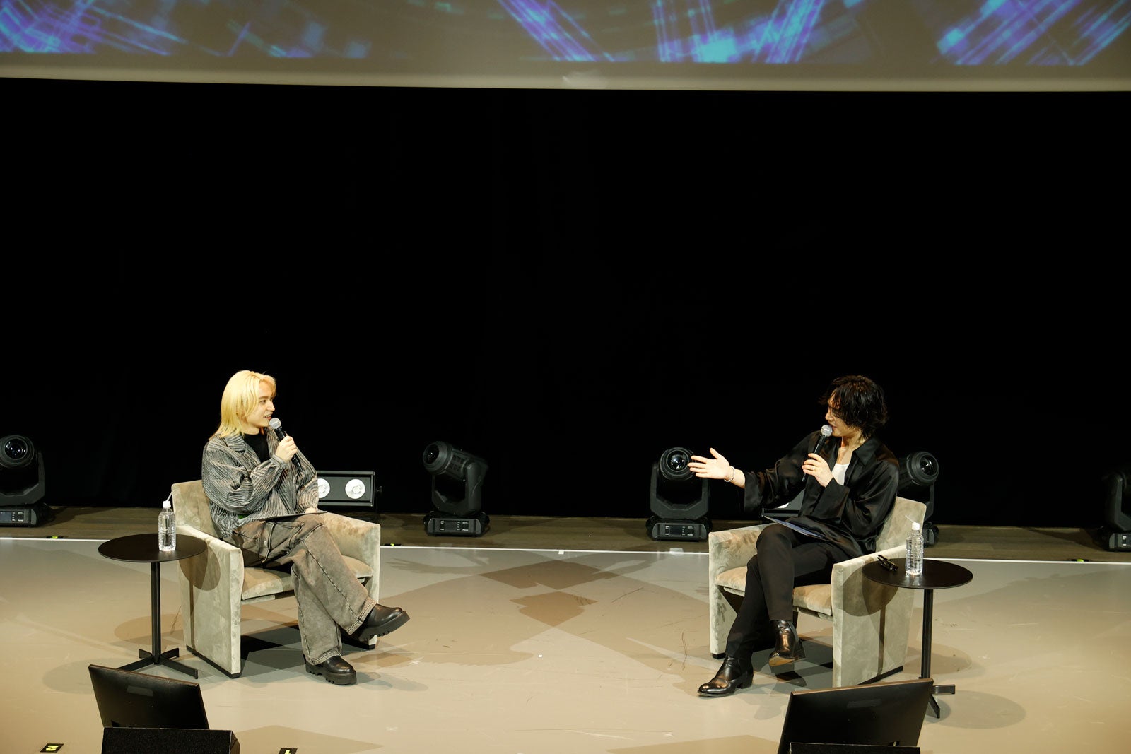 SKY-HI、OMI／Photo by アンザイミキ