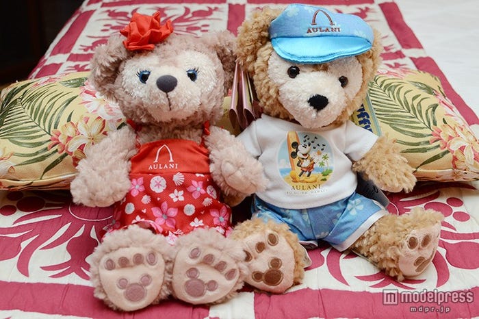 アウラニ限定シェリーメイとダッフィーのぬいぐるみ各$35