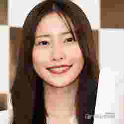 佐野ひなこの 火照り顔 が色っぽい ドキッとした お肌綺麗すぎ と反響 モデルプレス