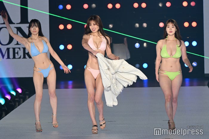 清流あゆ、熊田曜子、白川愛梨(C)モデルプレス