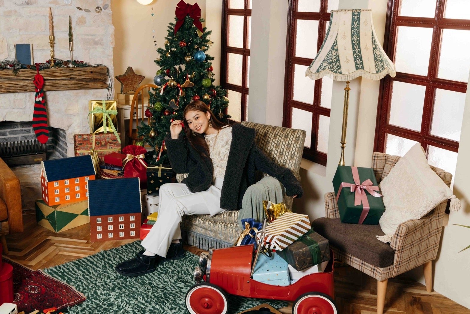 「今日好き」で人気沸騰・みとゆな、モデルとして抜擢続く「UGG」ビジュアルモデルに