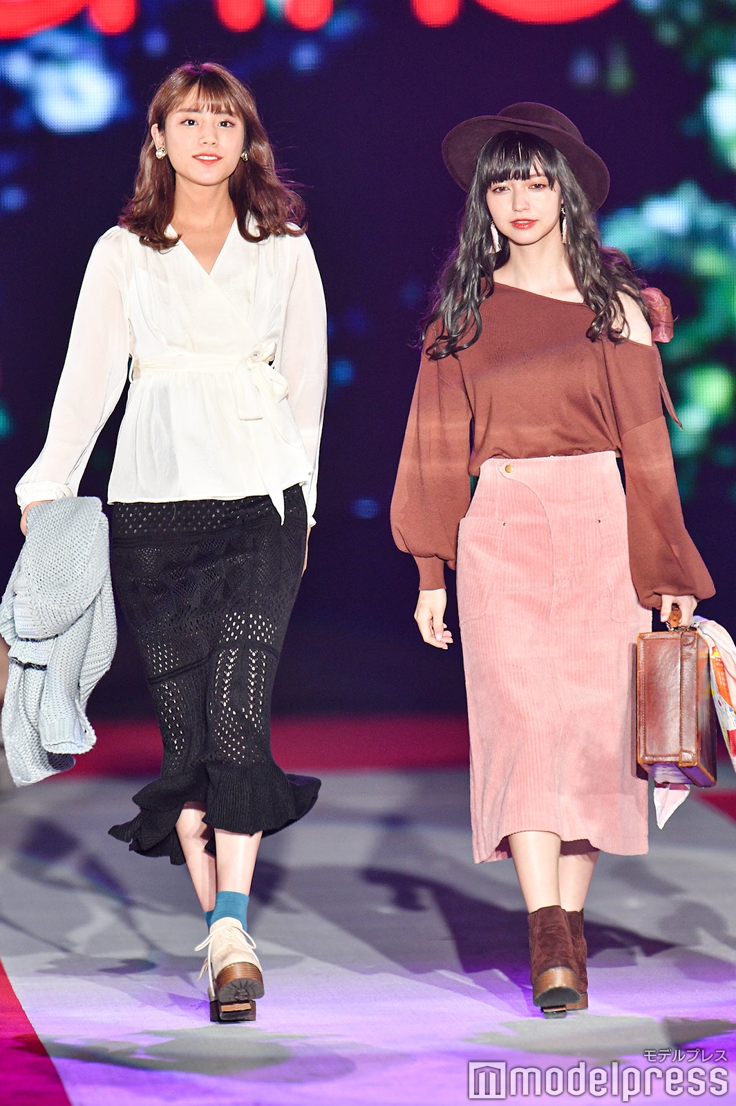 貴島明日香、多屋来夢（C）モデルプレス