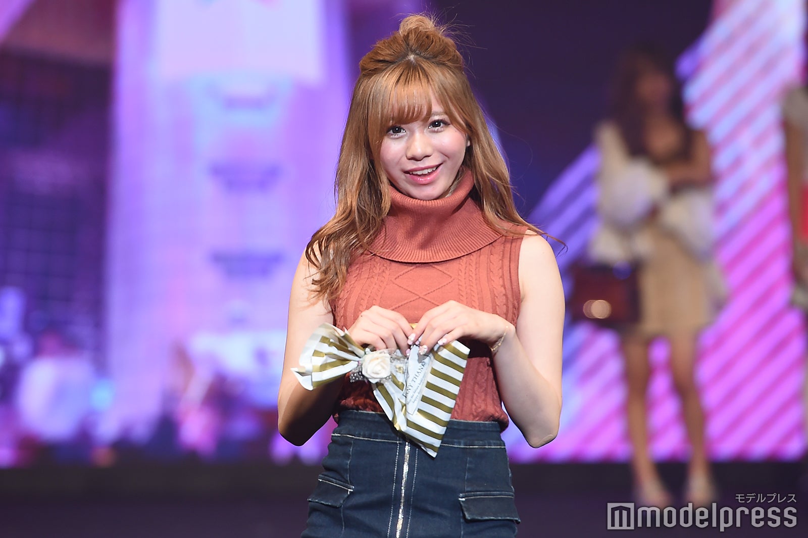 （C）モデルプレス