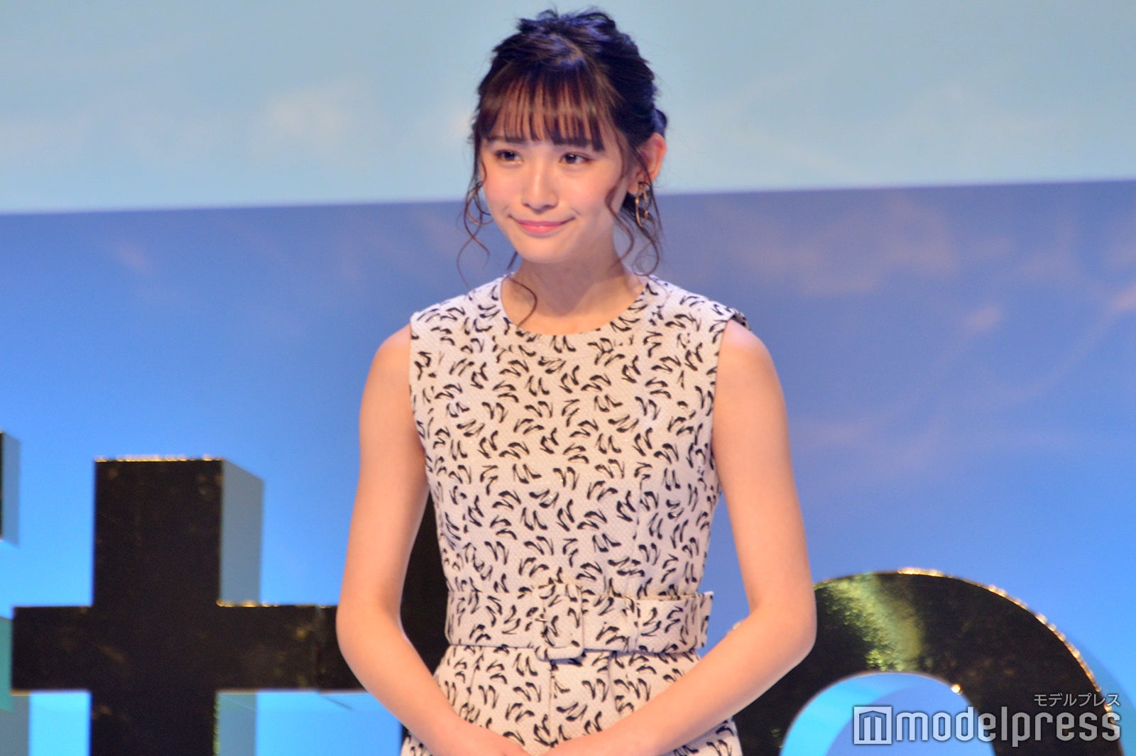 浅川梨奈 （C）モデルプレス