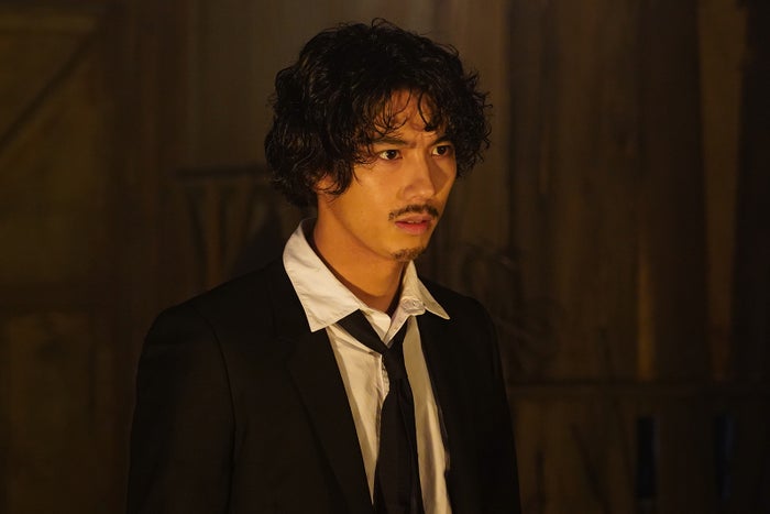 賀来賢人/「ニッポンノワール―刑事Yの反乱―」第6話より(C)日本テレビ