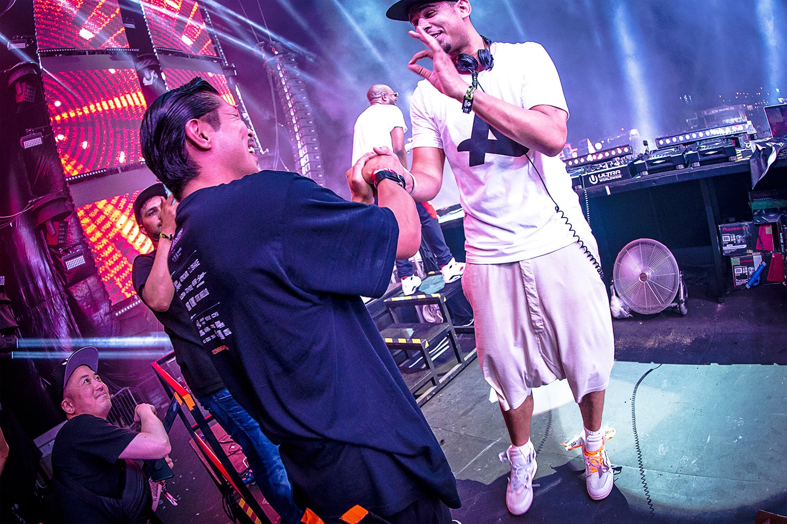 EXILE松本利夫「ULTRA SINGAPORE」に登場　Afrojackと盛り上げる