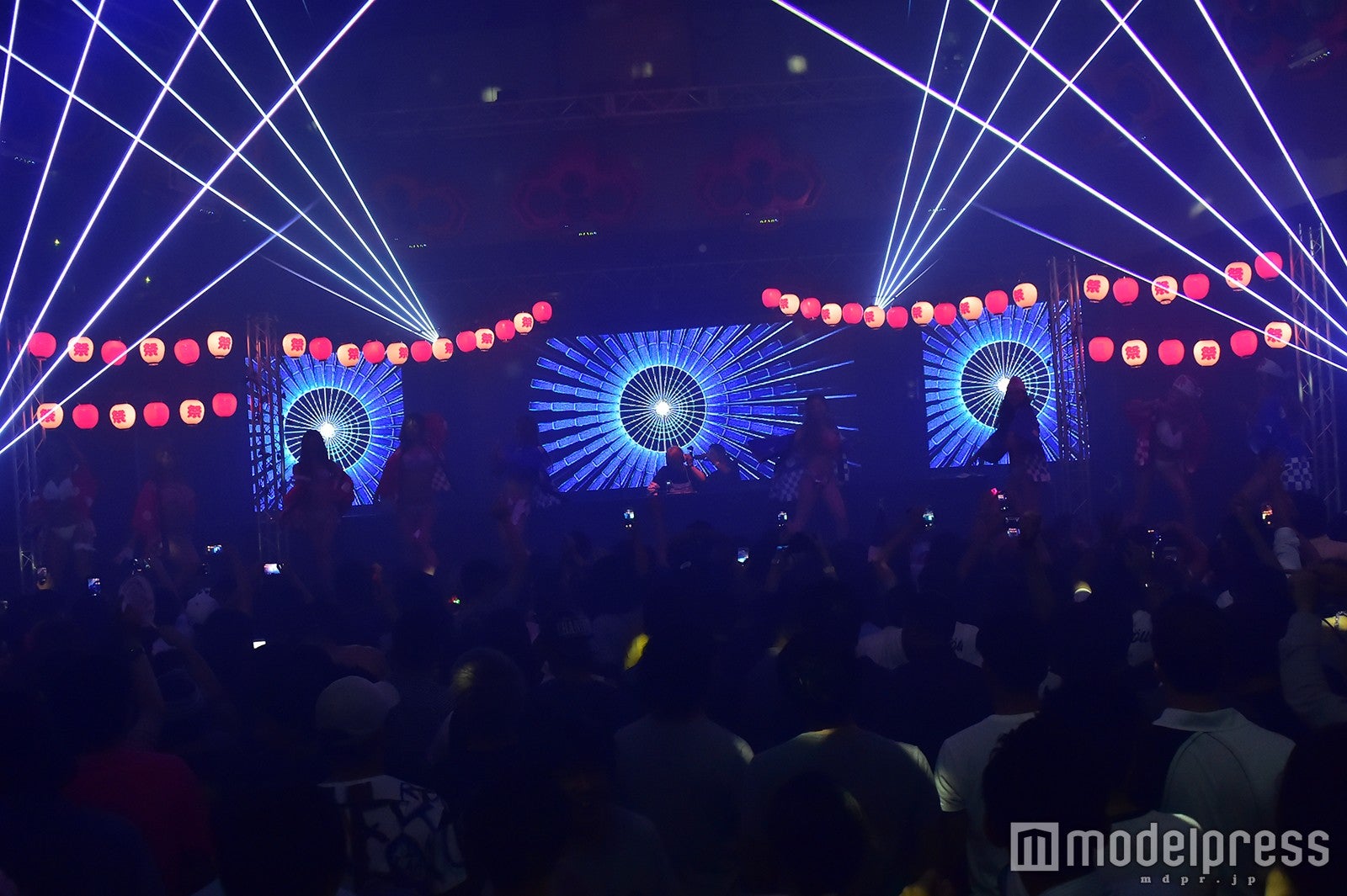 「BIKINI NIGHT」の様子（C）モデルプレス