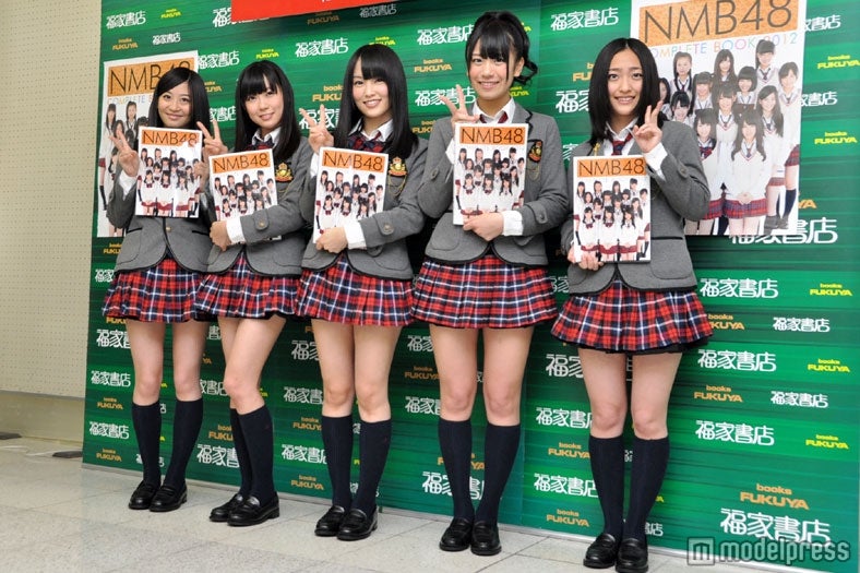 nmb48 人気 スカート