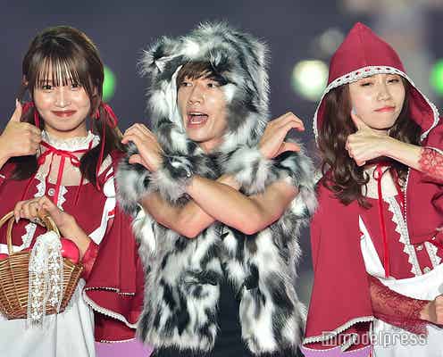 ばんばんざいが“赤ずきん&オオカミ”に変身 キュートなコスプレで沸かせる<関西コレクション 2023 A/W>