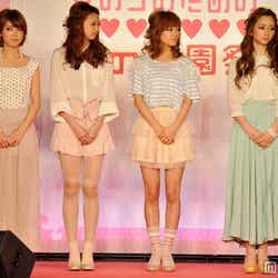 ブロモ(写真左から:大口智恵美、田中美彩、筆岡裕子、三井智雅)