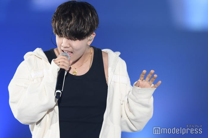 鈴木鈴木/十夢(C)モデルプレス