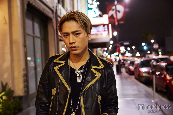 登坂広臣/フォトエッセイ「NOBODY KNOWS」(画像提供:LDH)