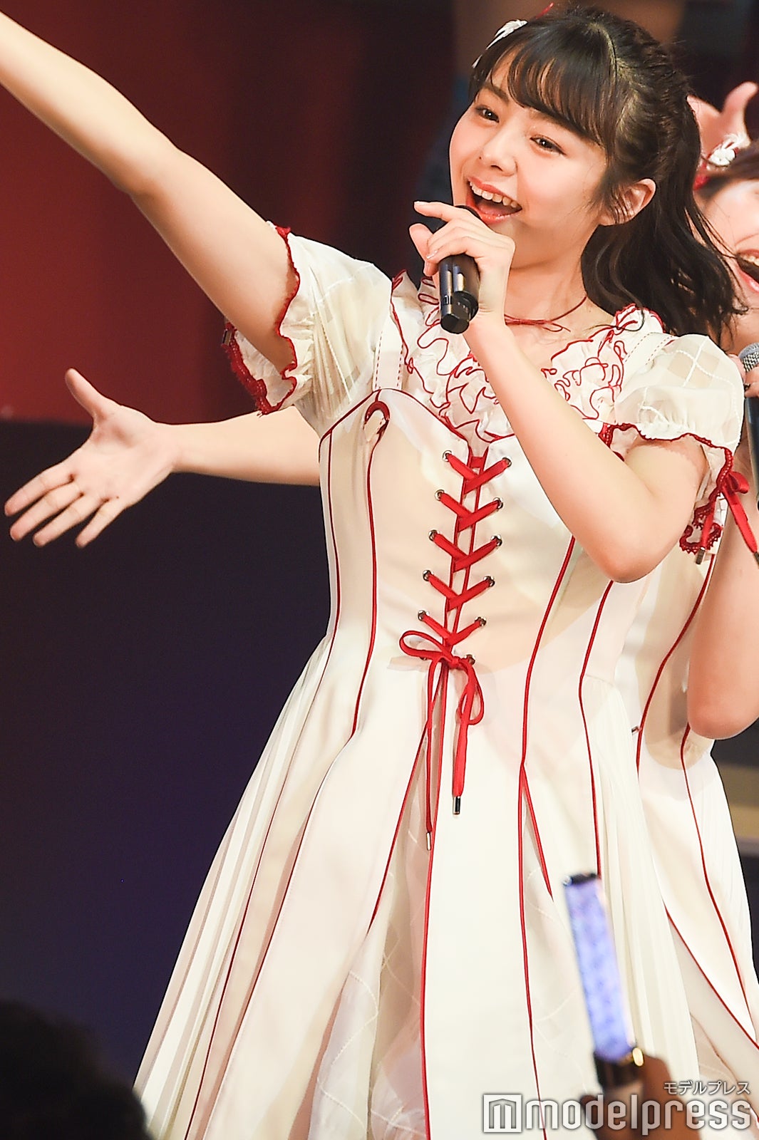 本間日陽「AKB48グループリクエストアワー セットリストベスト100 2019」 （C）モデルプレス