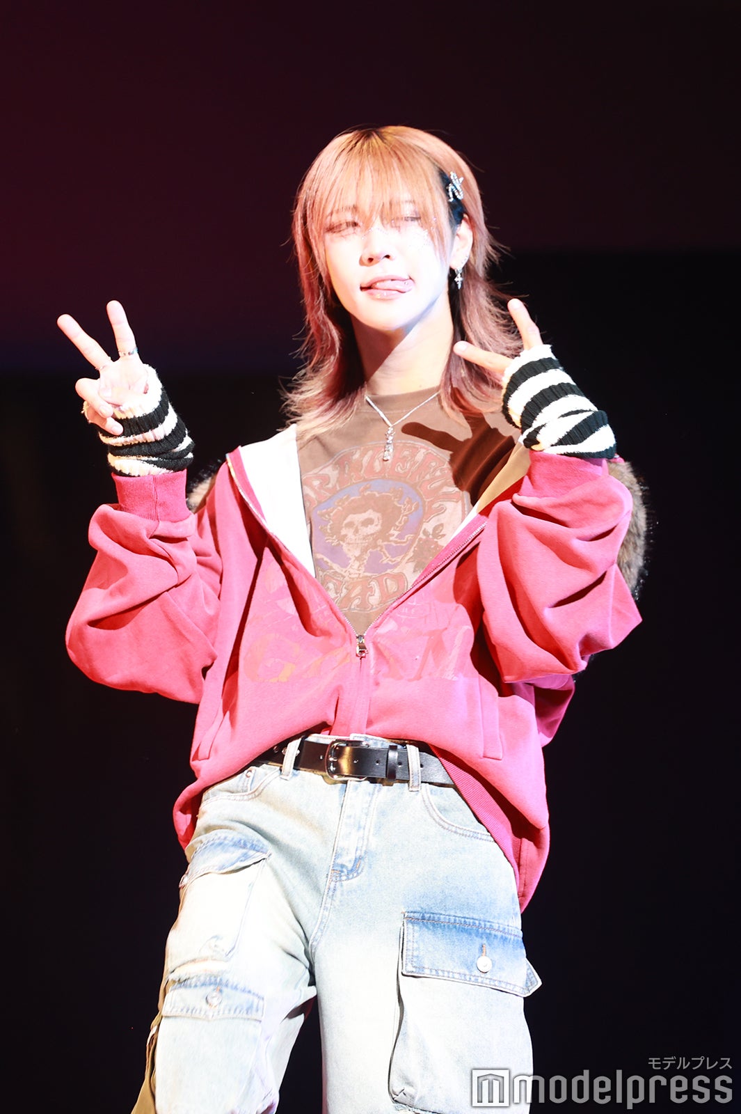 赤色時雨（双極スペクトラム）（C）モデルプレス