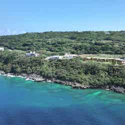 沖縄・古宇利島に「YAWN YARD Kouri Island」“泊まれる庭”でユニークな宿泊体験